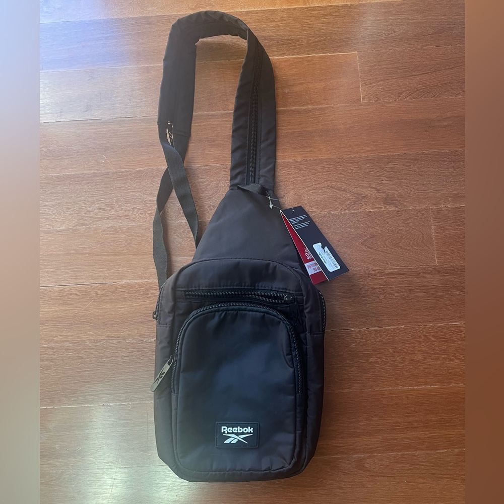 Reebok cosmos crossbody bag NWT